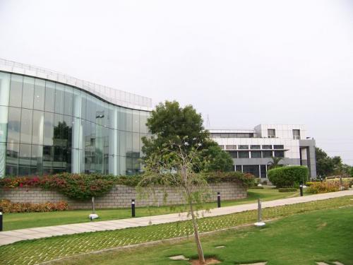 SAP Campus (bangalore_100_1873.jpg) wird geladen. Eindrucksvolle Fotos von der indischen Halbinsel erwarten Sie.